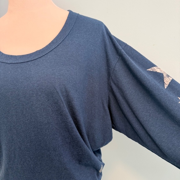Free People Movement Navy Star Print Long Sleeve Crop Top Size S - Picture 2 of 9